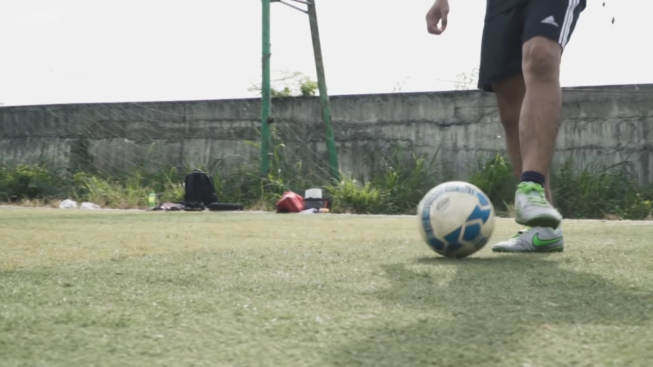 Top 5 Kỹ Năng Đá Bóng Cơ Bản Cho Người Mới Bắt Đầu – Soccer 90
