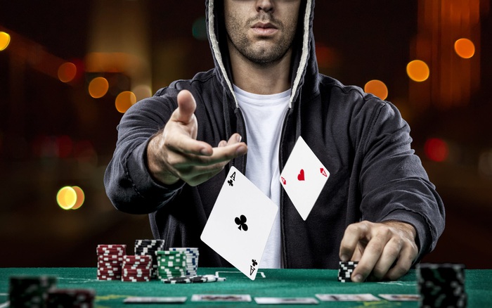 Giải đấu Poker: Điều khoản cơ bản