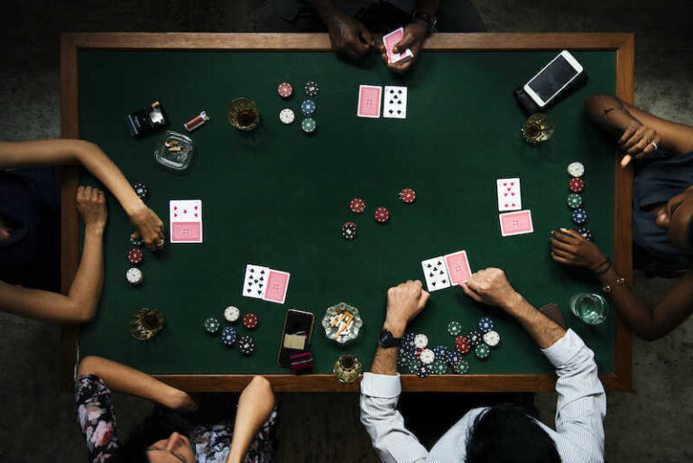 Tóm tắt các thuật ngữ Poker cơ bản đến nâng cao -
