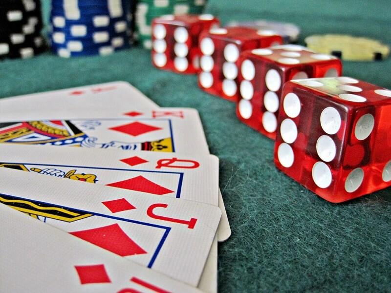 Có bao nhiêu bạn bị lạc trong trò chơi đánh bài Mậu Binh - Gamebai88