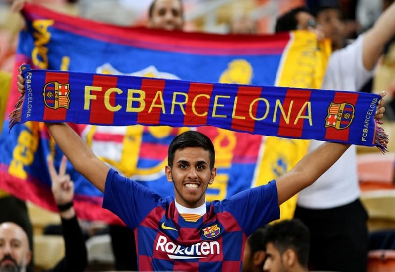 Cổ động viên Barça là gì? Tại sao cổ động viên Barça được gọi là Cules?