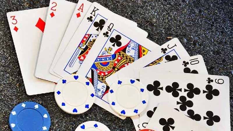 Luật chặt heo và tới trắng trong Tiến Lên